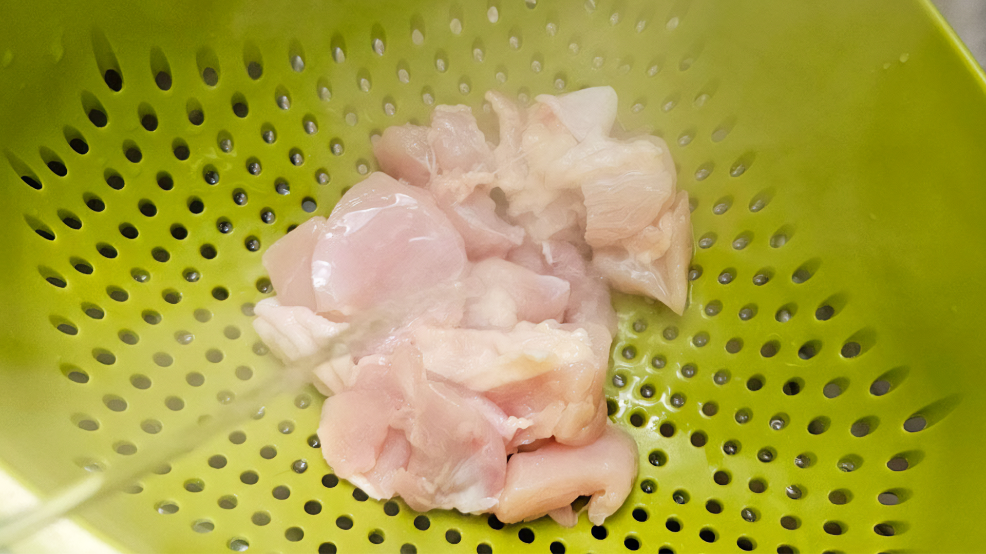 【お料理レシピ】冬瓜と芝エビ、鶏肉、干し椎茸の黄金煮【水上鮮魚店】の画像